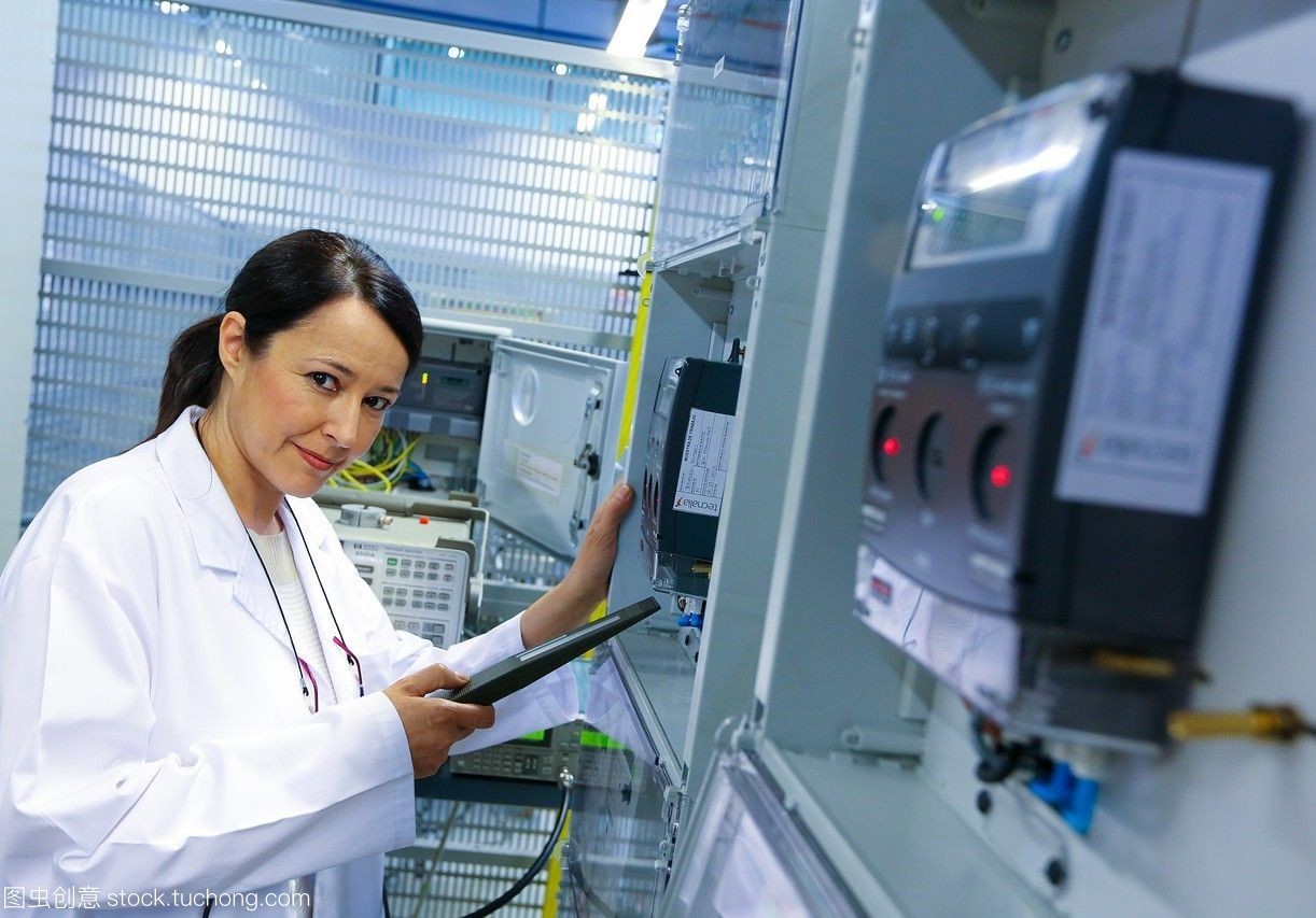 研究員。電器柜性能計(jì)數(shù)器。低壓微網(wǎng)絡(luò)。用于智能電網(wǎng)和智能電表的測(cè)試和證書服務(wù)。電力電子設(shè)備認(rèn)證。技術(shù)服務(wù)行業(yè)。tecnaliaresearch&innovationbizkaiabasquecountry,西班牙。